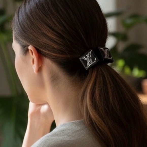 Louis Vuitton Crystal Monogram Hair Cube Tie Black Resin LV Logo - Picture 2 of 5